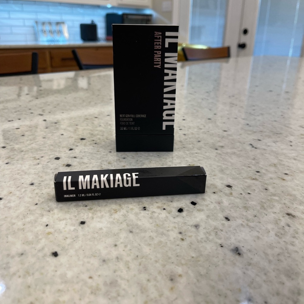 NIB IL Makiage After Party #75 foundation and black inkliner.